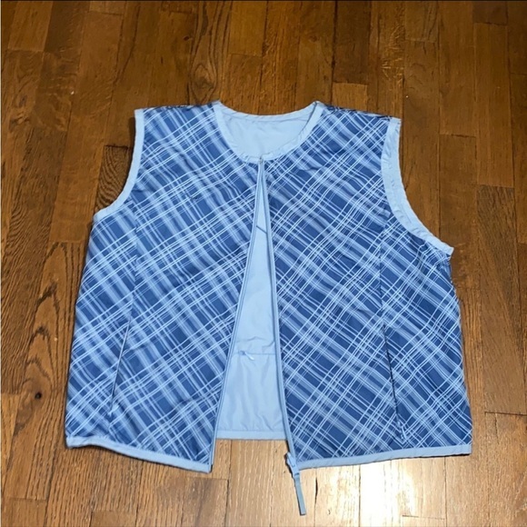 Nike Jackets & Blazers - Nike reversible vest blue